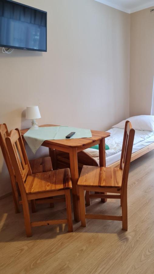 Pod Kamiennikiem Hotel Trzemesnia Bagian luar foto