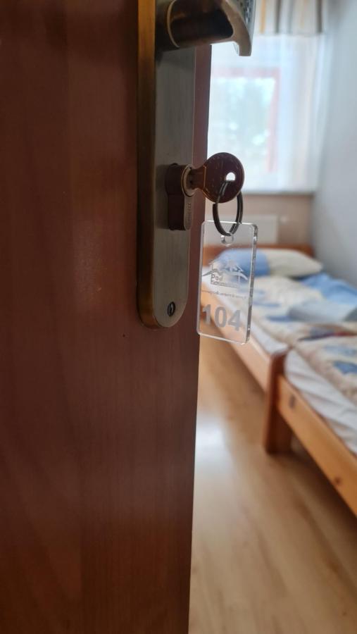Pod Kamiennikiem Hotel Trzemesnia Bagian luar foto