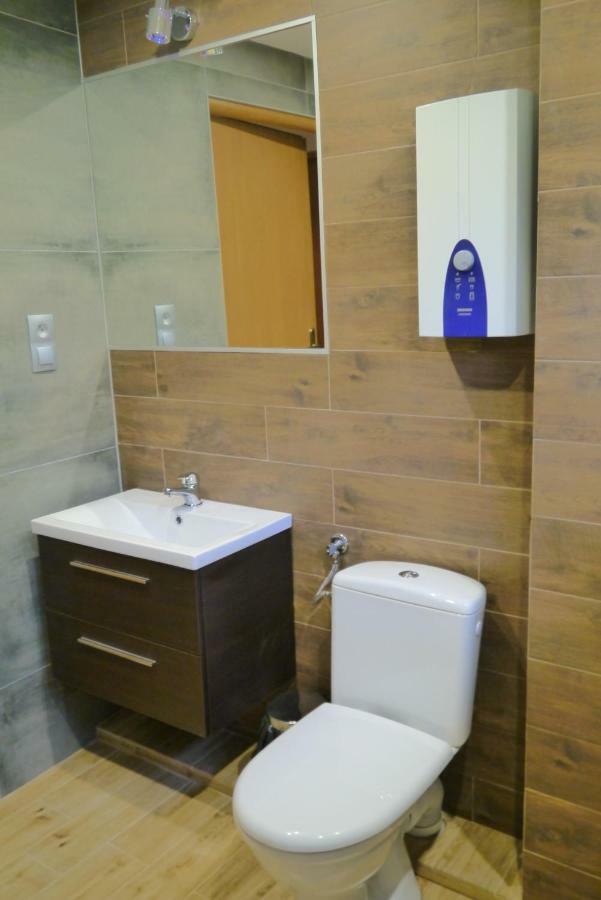 Pod Kamiennikiem Hotel Trzemesnia Bagian luar foto