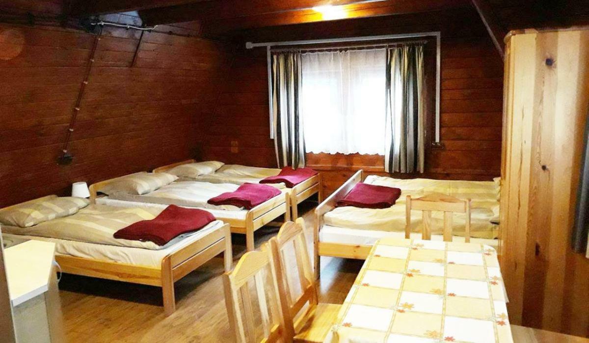Pod Kamiennikiem Hotel Trzemesnia Bagian luar foto