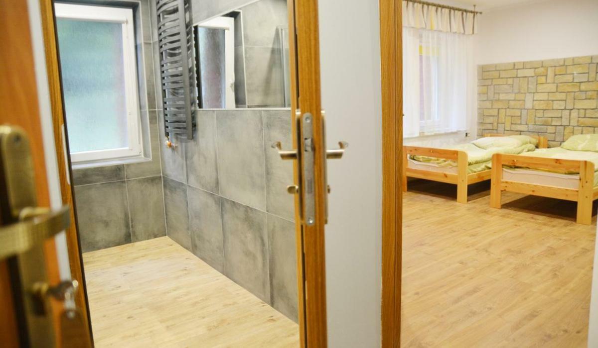 Pod Kamiennikiem Hotel Trzemesnia Bagian luar foto