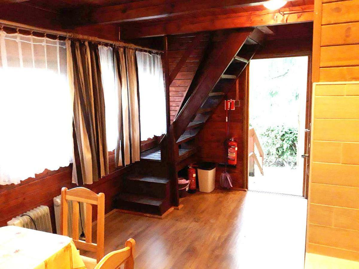 Pod Kamiennikiem Hotel Trzemesnia Bagian luar foto